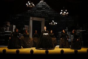 Mary Bacon & Cast @ BroadwayWorld Mary Bacon & Cast Photo