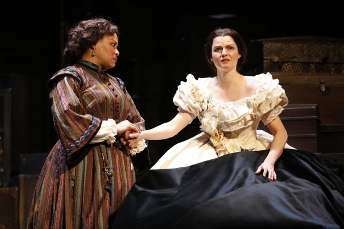Photo Flash: First Look at World Premiere of THE WIDOW LINCOLN, Now Playing at Ford's Theatre  Image