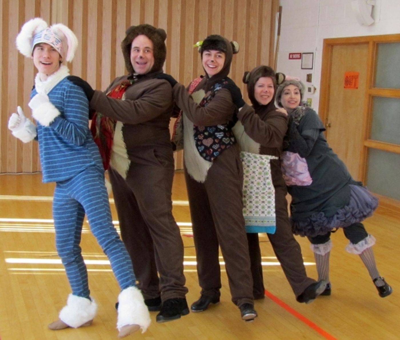 Photo Flash: First Look at the Cast of Highland Park Players' GOODNIGHT MOON  Image