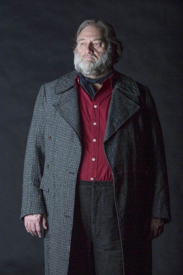 Ron Orbach appears as Moishe Bretzky Photo