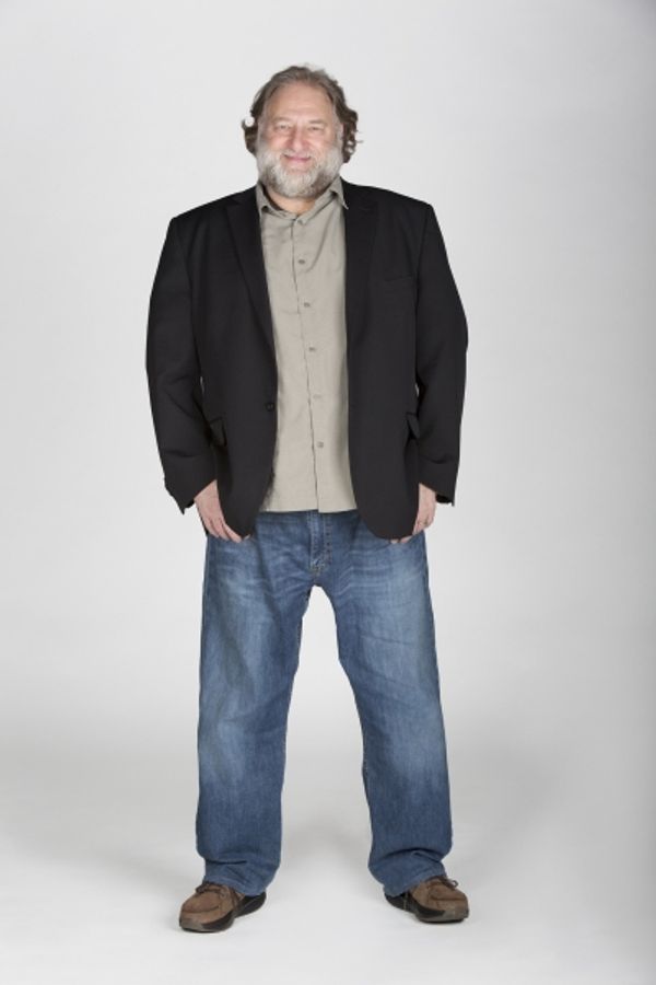 Ron Orbach appears as Moishe Bretzky Photo