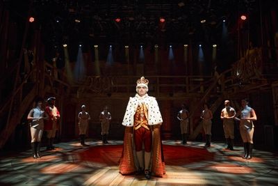 Brian dâ€™Arcy James and the company of Hamilton Photo