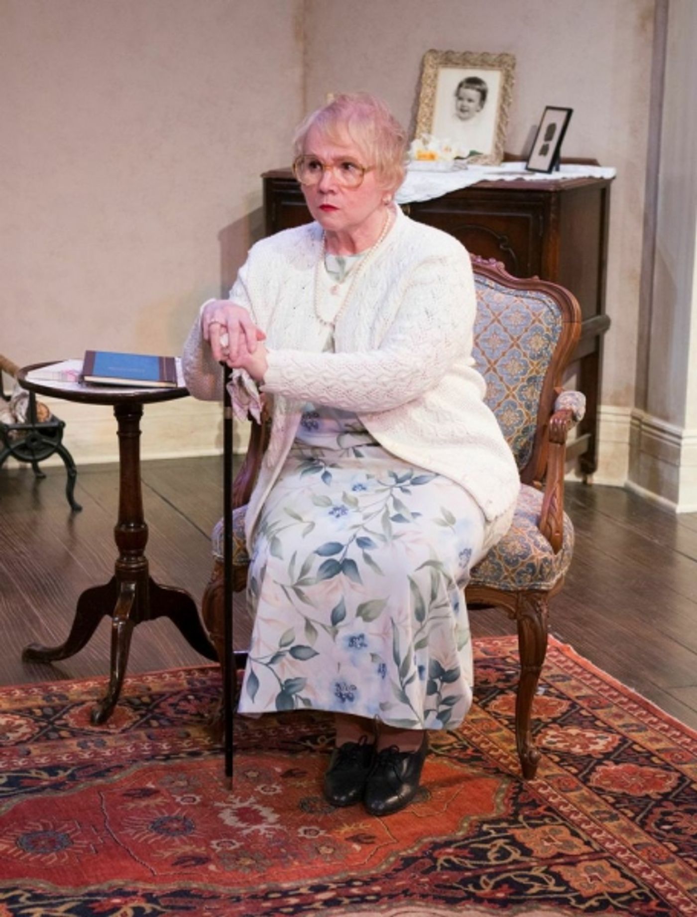 Photo Flash: First Look at Raven Theatre Company's DIVIDING THE ESTATE  Image