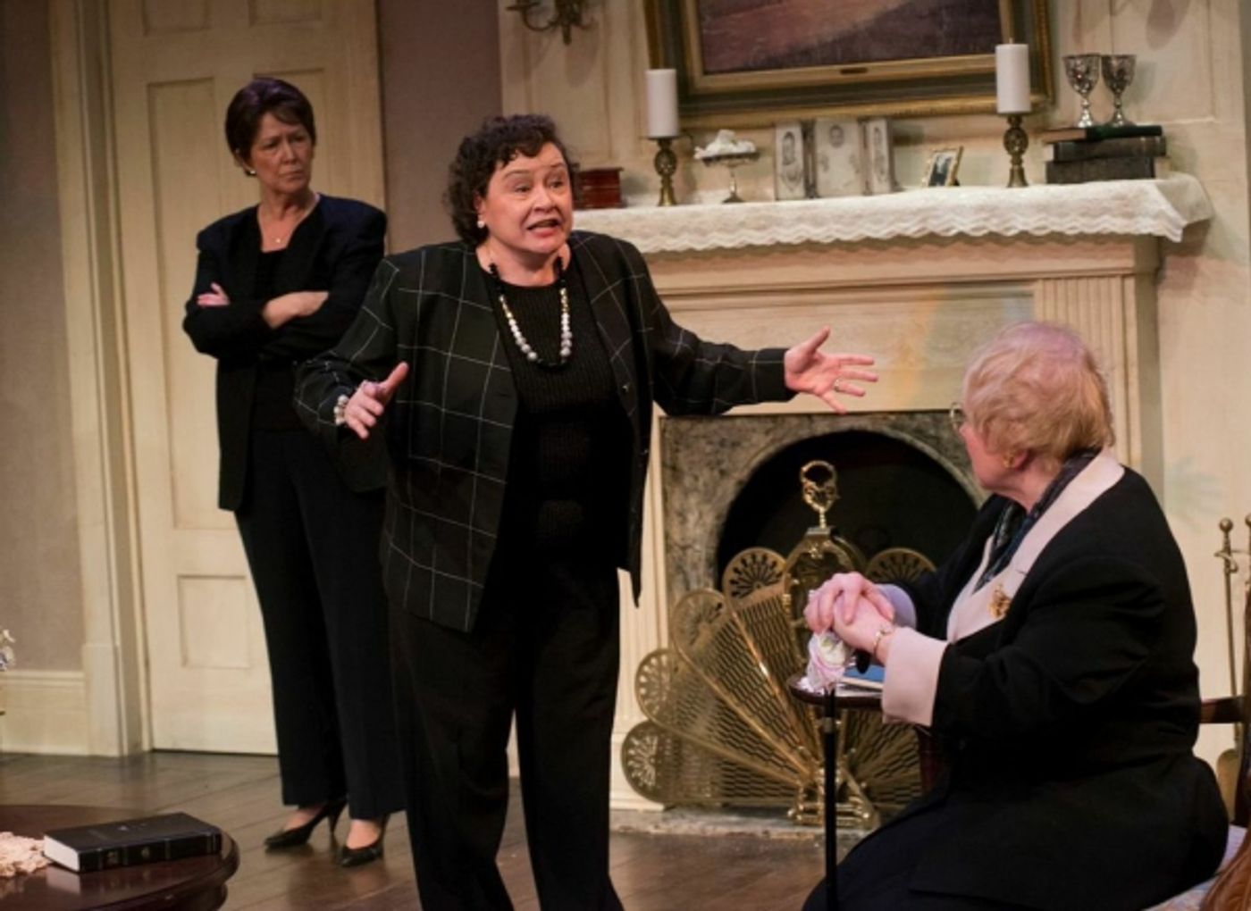 Photo Flash: First Look at Raven Theatre Company's DIVIDING THE ESTATE  Image