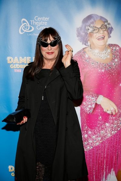 Photo Flash: Pierce Brosnan, Anjelica Huston, Michael Feinstein and More Celebrate Dame Edna's GLORIOUS GOODBYE Opening in L.A. — photo 17 of 60