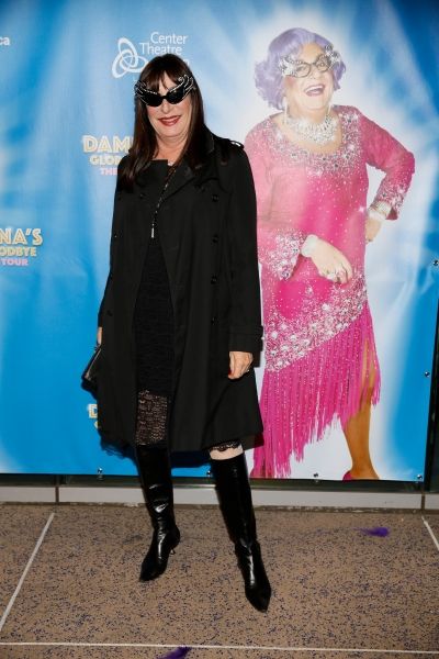 Photo Flash: Pierce Brosnan, Anjelica Huston, Michael Feinstein and More Celebrate Dame Edna's GLORIOUS GOODBYE Opening in L.A. — photo 18 of 60