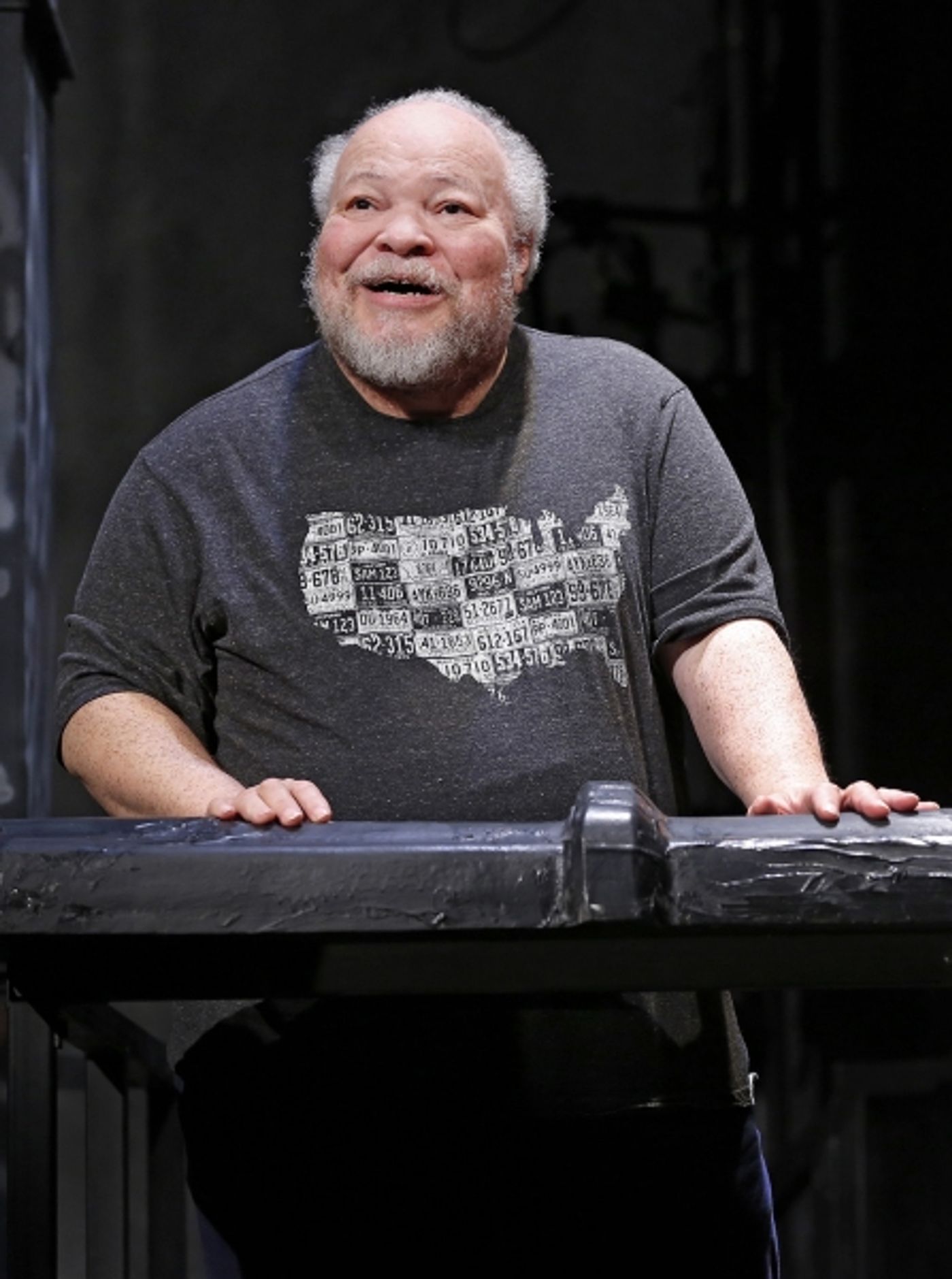 Photo Flash: Second Stage's BETWEEN RIVERSIDE AND CRAZY Opens Tonight  Image