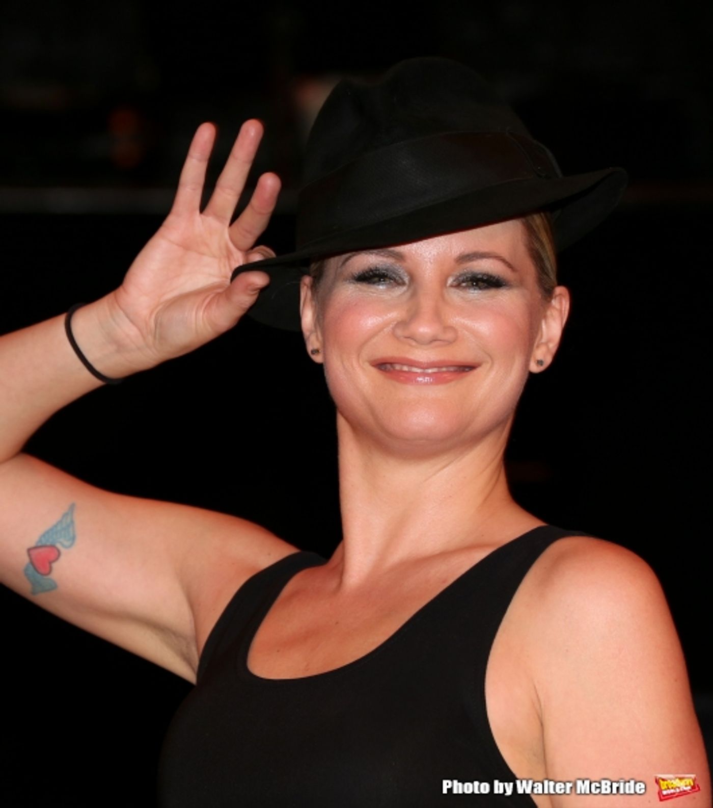 Photo Coverage: Jennifer Nettles and Carly Hughes Prep for Broadway's CHICAGO  Image