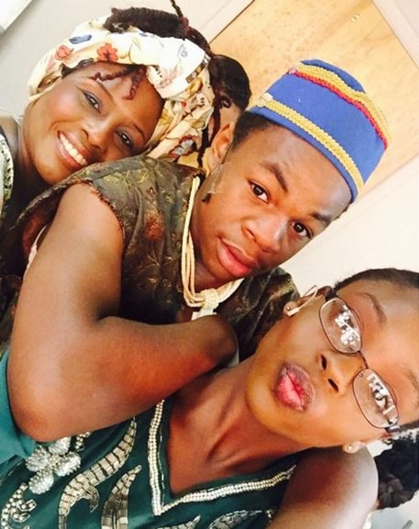 Photo Flash: Saturday Intermission Pics - Jan. 31 Part 2 - ON THE TOWN Ladies Bundle Up Backstage, and More! Photo Flash: Saturday Intermission Pics - Jan. 31 Part 2 - ON THE TOWN Ladies Bundle Up Backstage, and More! Image