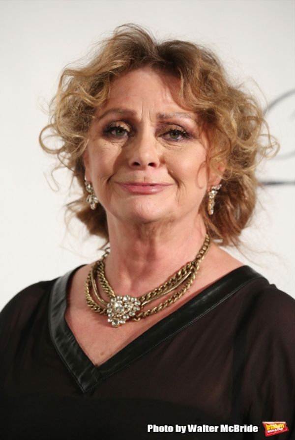 Elizabeth Ashley  Photo