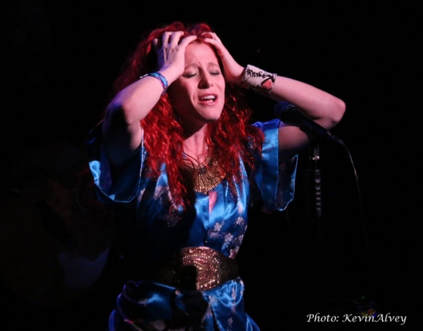 Photo Flash: Nina Storey and Jenn Colella Perform at Birdland Image