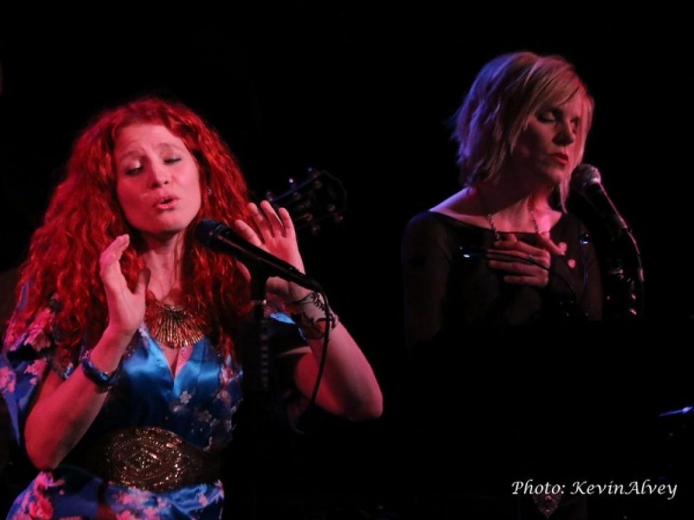 Photo Flash: Nina Storey and Jenn Colella Perform at Birdland Image