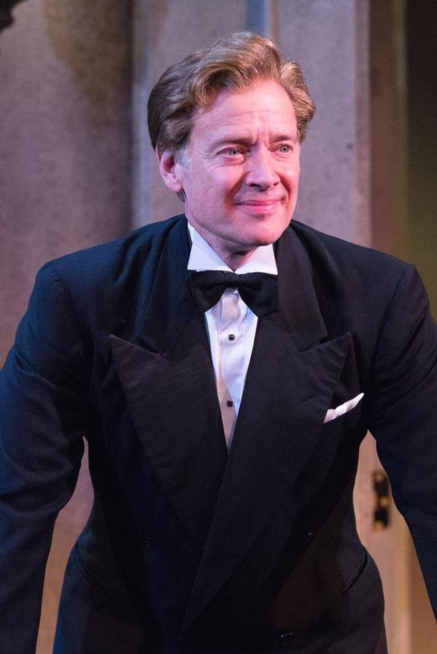 Photo Flash: First Look at Walnut Street Theatre's PRIVATE LIVES  Image