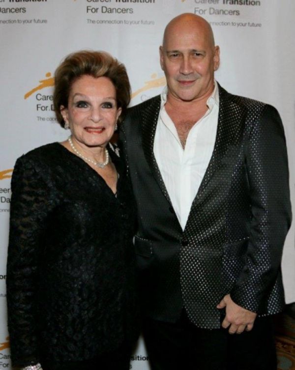Dorothy Lappin, Carmen Marc Valvo Photo