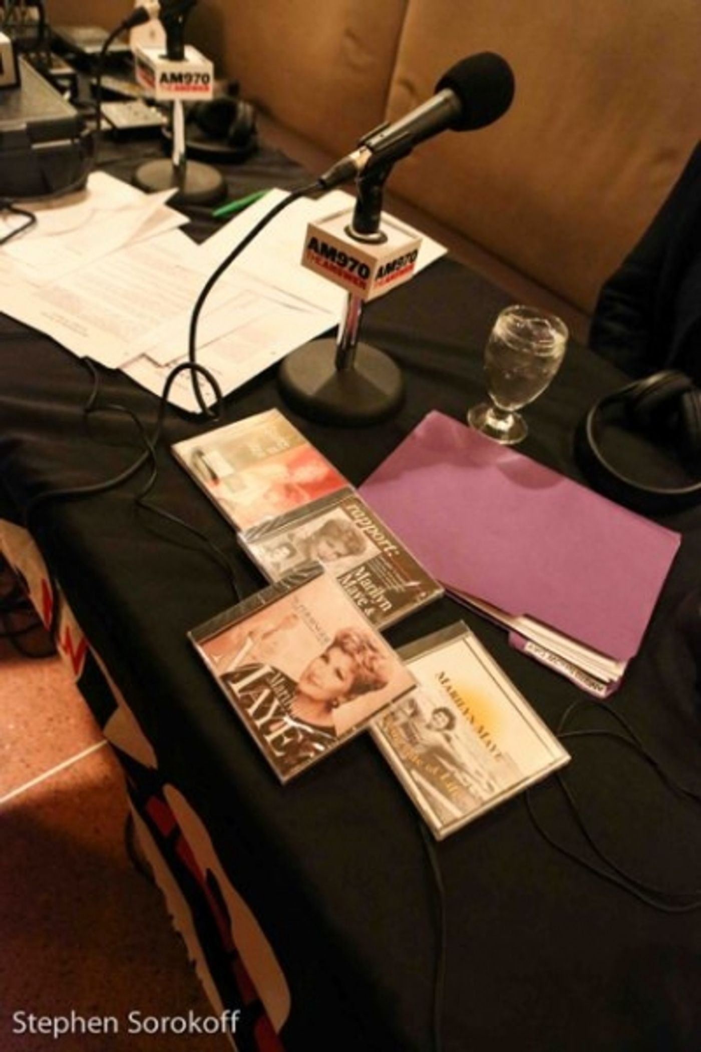 Photo Coverage: Marilyn Maye Visits Backstage with Peter LeDonne  Image