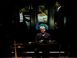 Darrell Hammond @ BroadwayWorld Darrell Hammond Photo