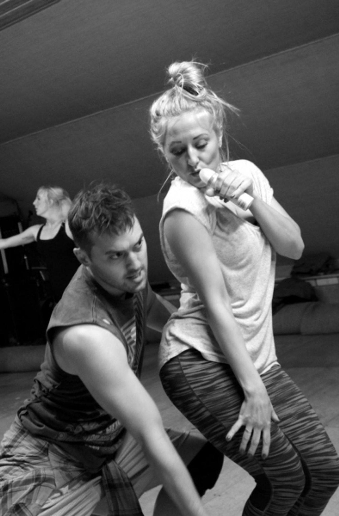 Photo Flash: In Rehearsal with AN EVENING OF DIRTY DANCING's 5th Anniversary UK Tour  Image
