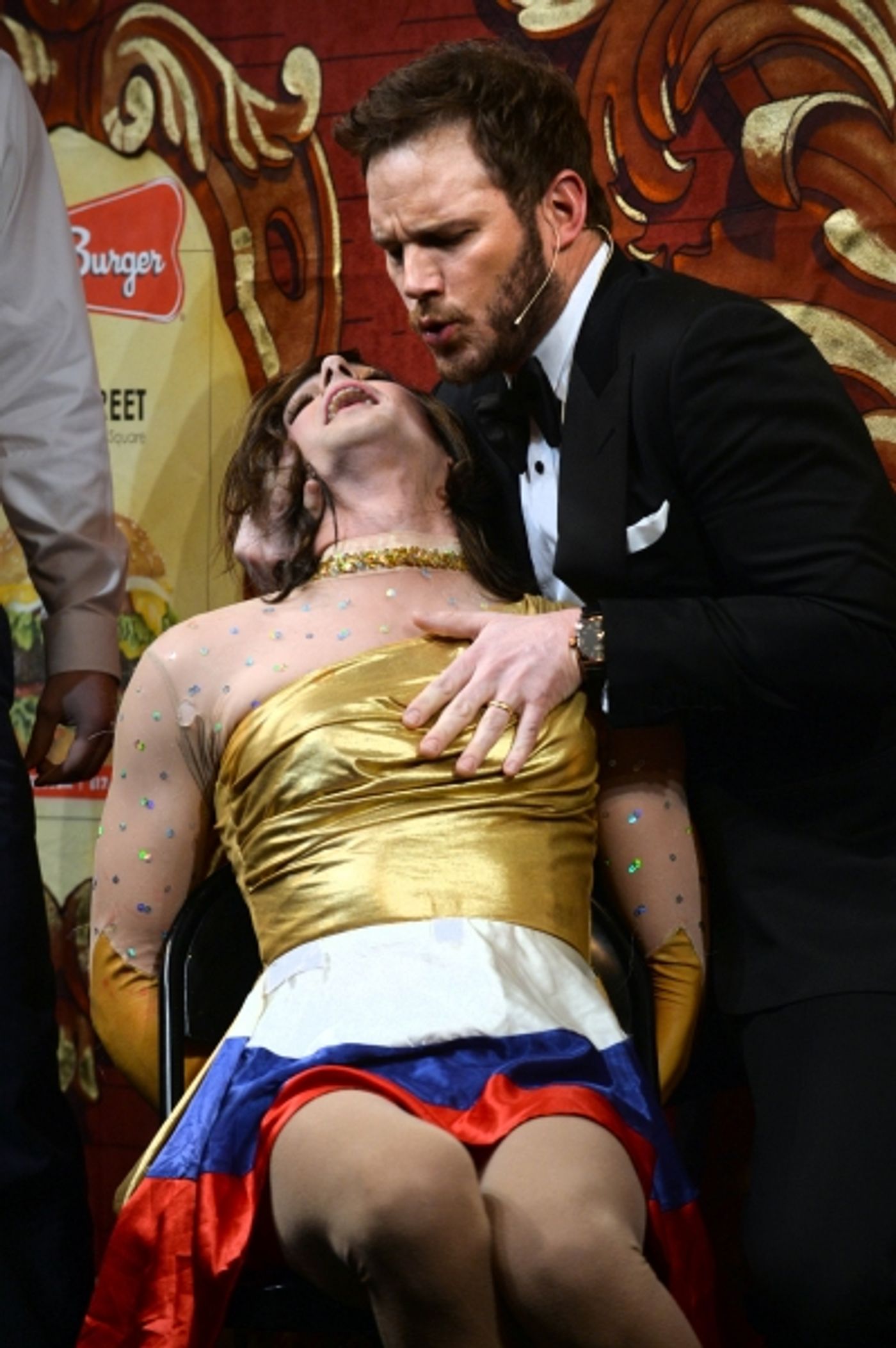 Photos and Video: Chris Pratt Named Hasty Pudding Theatricals' 2015 Man of the Year  Image