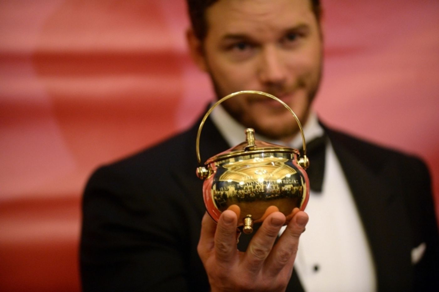Photos and Video: Chris Pratt Named Hasty Pudding Theatricals' 2015 Man of the Year  Image