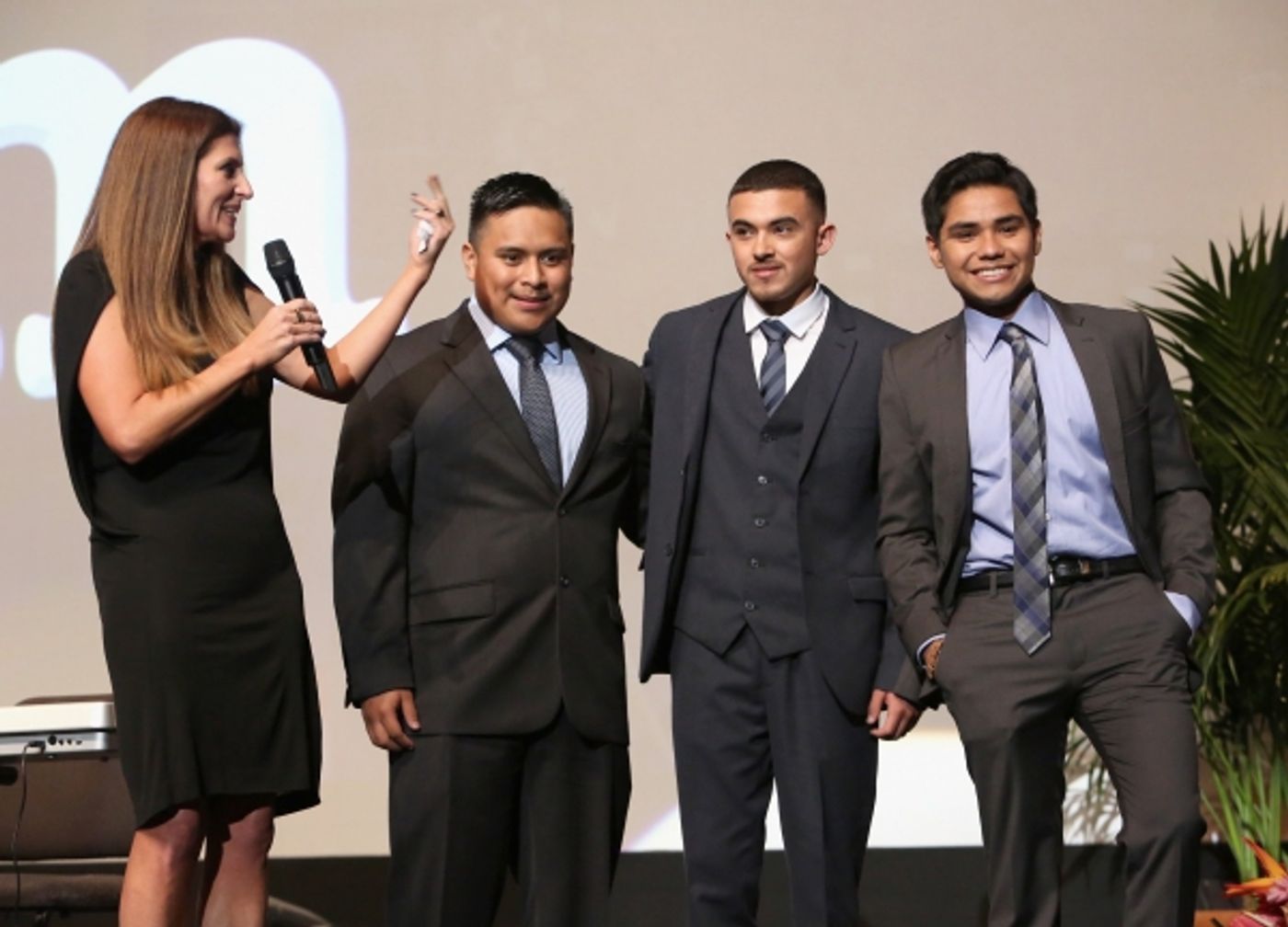 Photo Flash: Niki Caro, Kevin Costner and More Attend MCFARLAND, USA Screening in Santa Barbara  Image