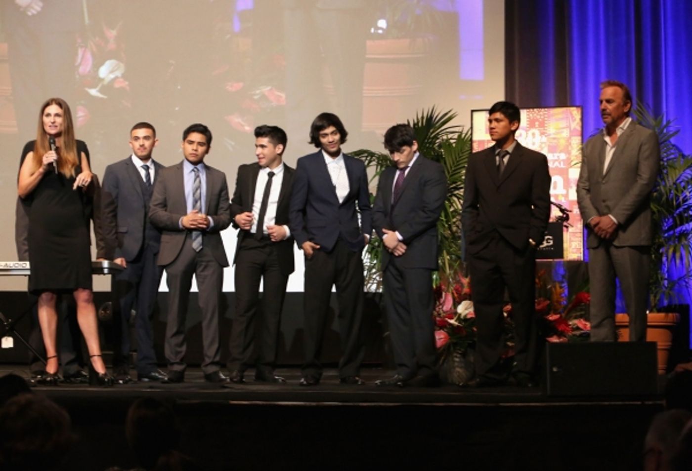 Photo Flash: Niki Caro, Kevin Costner and More Attend MCFARLAND, USA Screening in Santa Barbara  Image