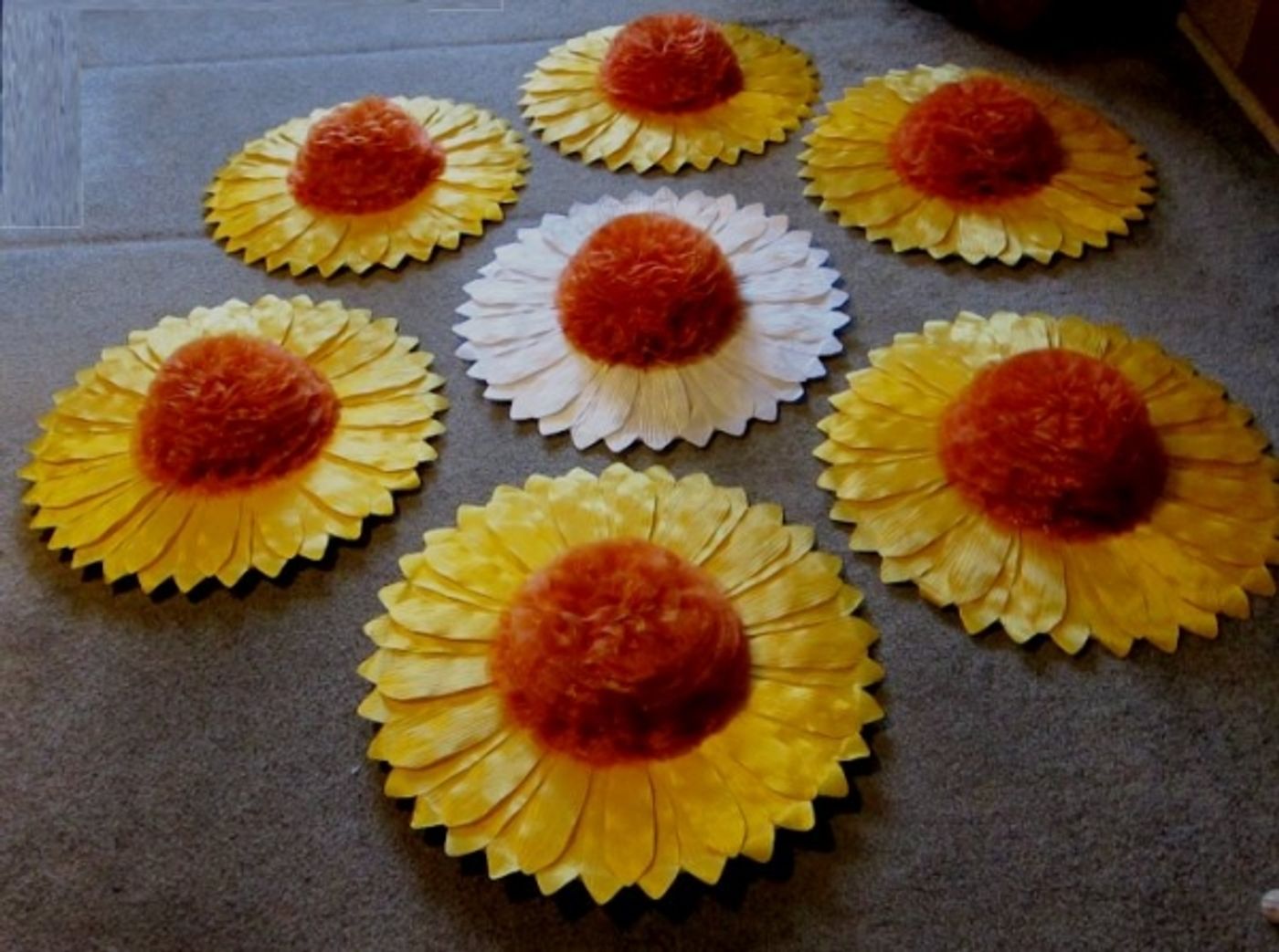 Photo Flash: First Look at the New GUYS AND DOLLS National Tour  Image