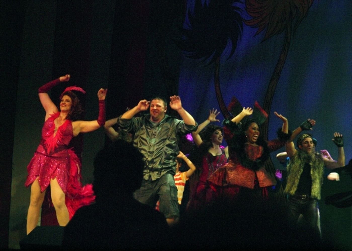 Photo Coverage: Curtain Call And Opening Celebration Of 3-D Theatricals' SEUSSICAL  Image
