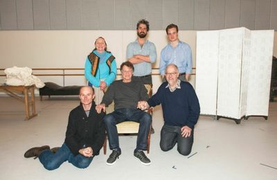  Henry Stram, Dale Soules, John Noble, Hamish Linklater, Doug Wright and Mickey Theis Photo