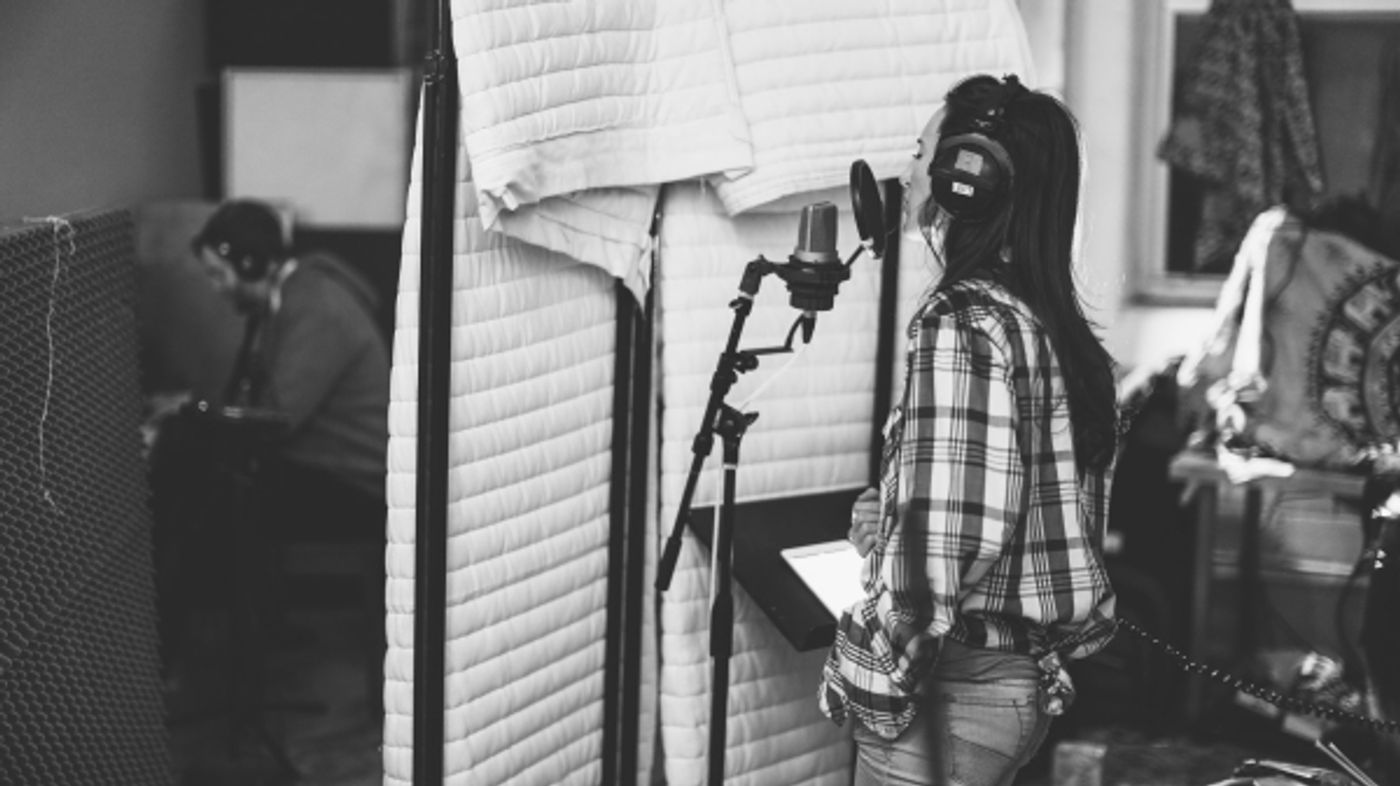 Photo Flash: Sneak Peek- ONCE Cast Members to Debut FAIR PLAY Video at 42West Photo Flash: Sneak Peek- ONCE Cast Members to Debut FAIR PLAY Video at 42West Image