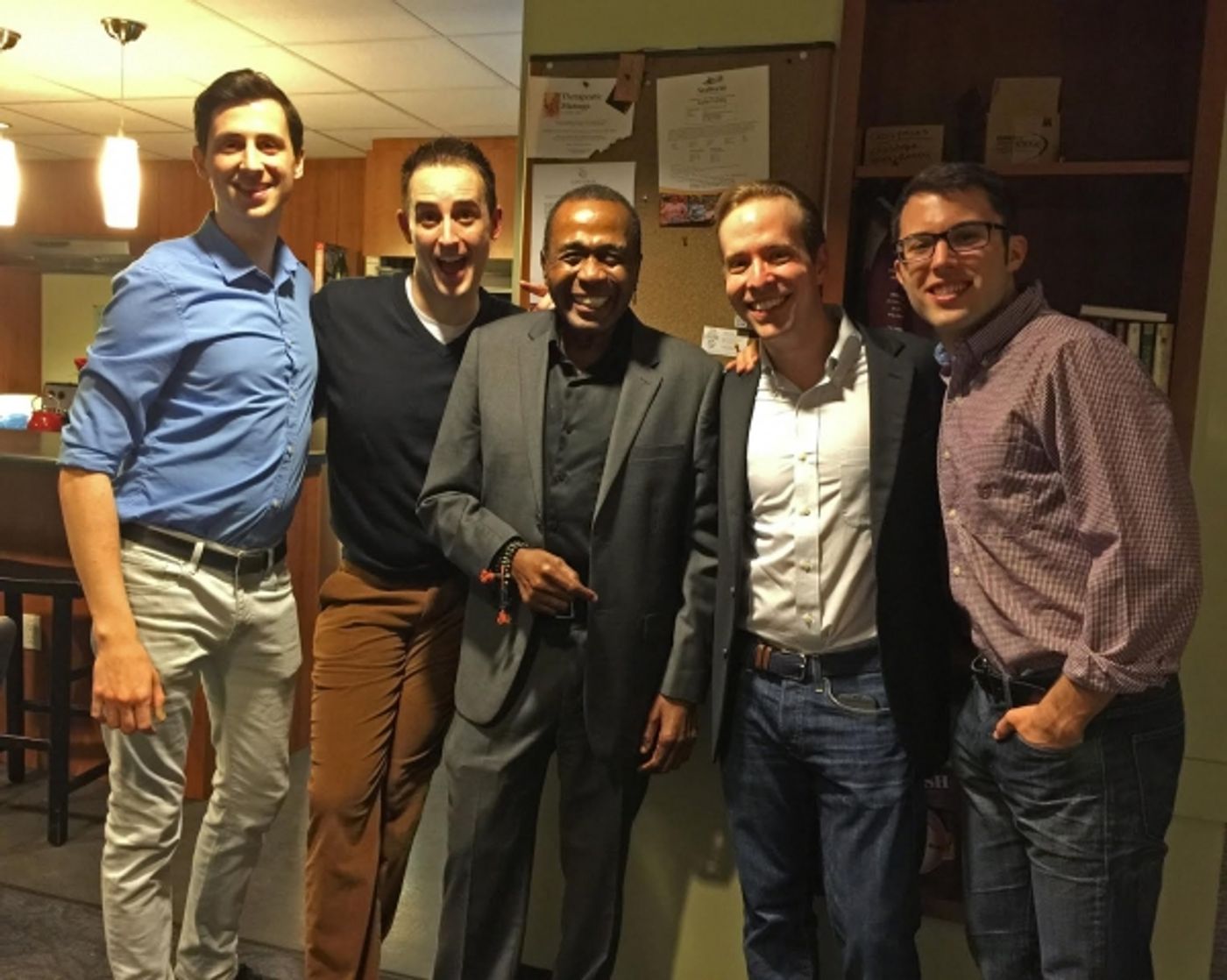Photo Flash: Ben Vereen Visits Cast of MURDER FOR TWO at The Old Globe  Image