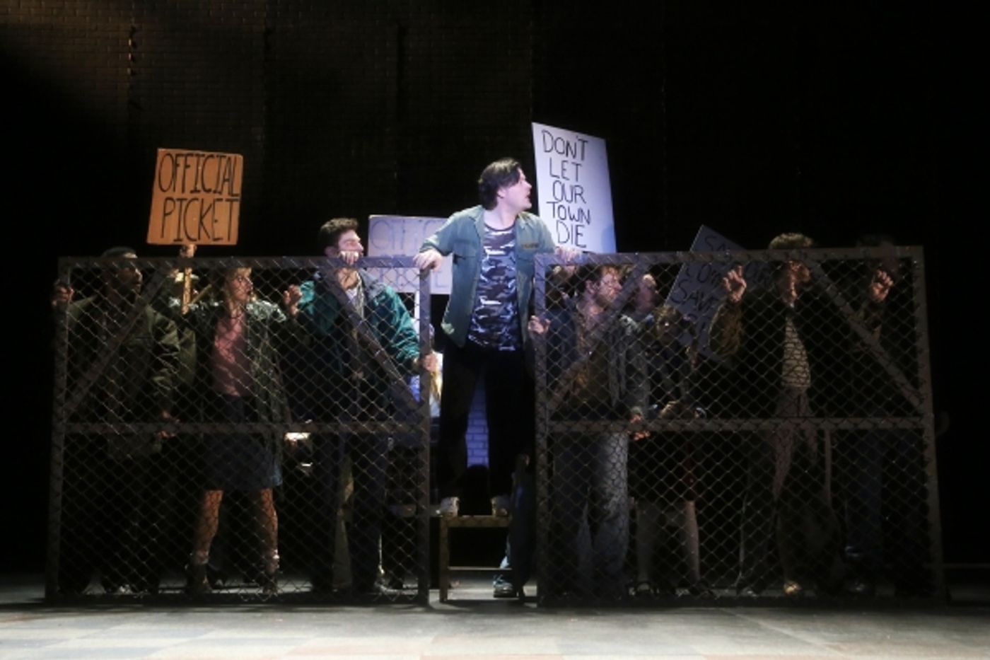 Photo Flash: First Look at Sam Faulkner, Janet Dickinson and More in NC Theatre's BILLY ELLIOT  Image