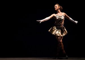 Kirsten Uttich @ BroadwayWorld Kirsten Uttich Photo