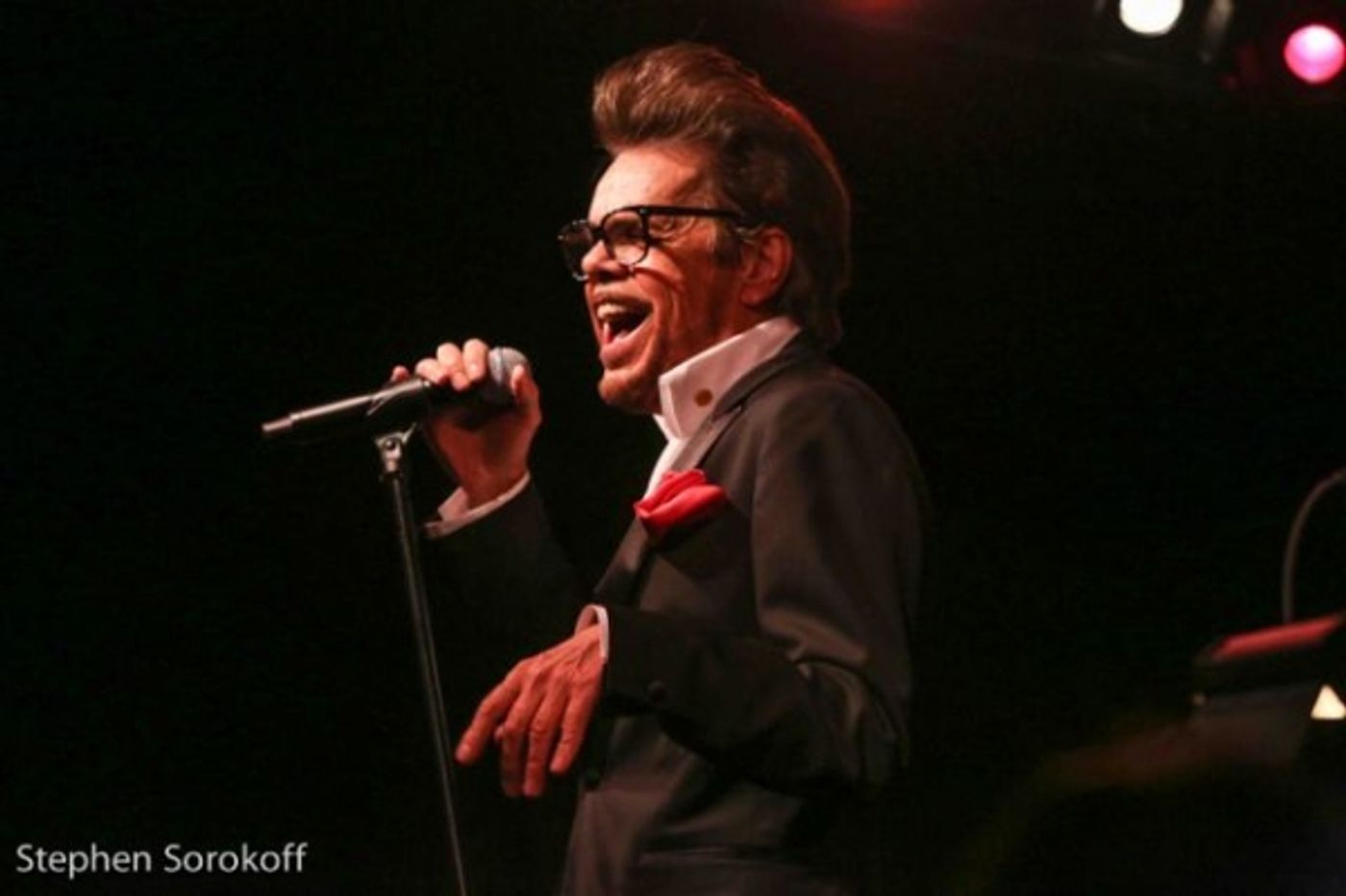 Photo Coverage: Buster Poindexter Returns to Cafe Carlyle  Image