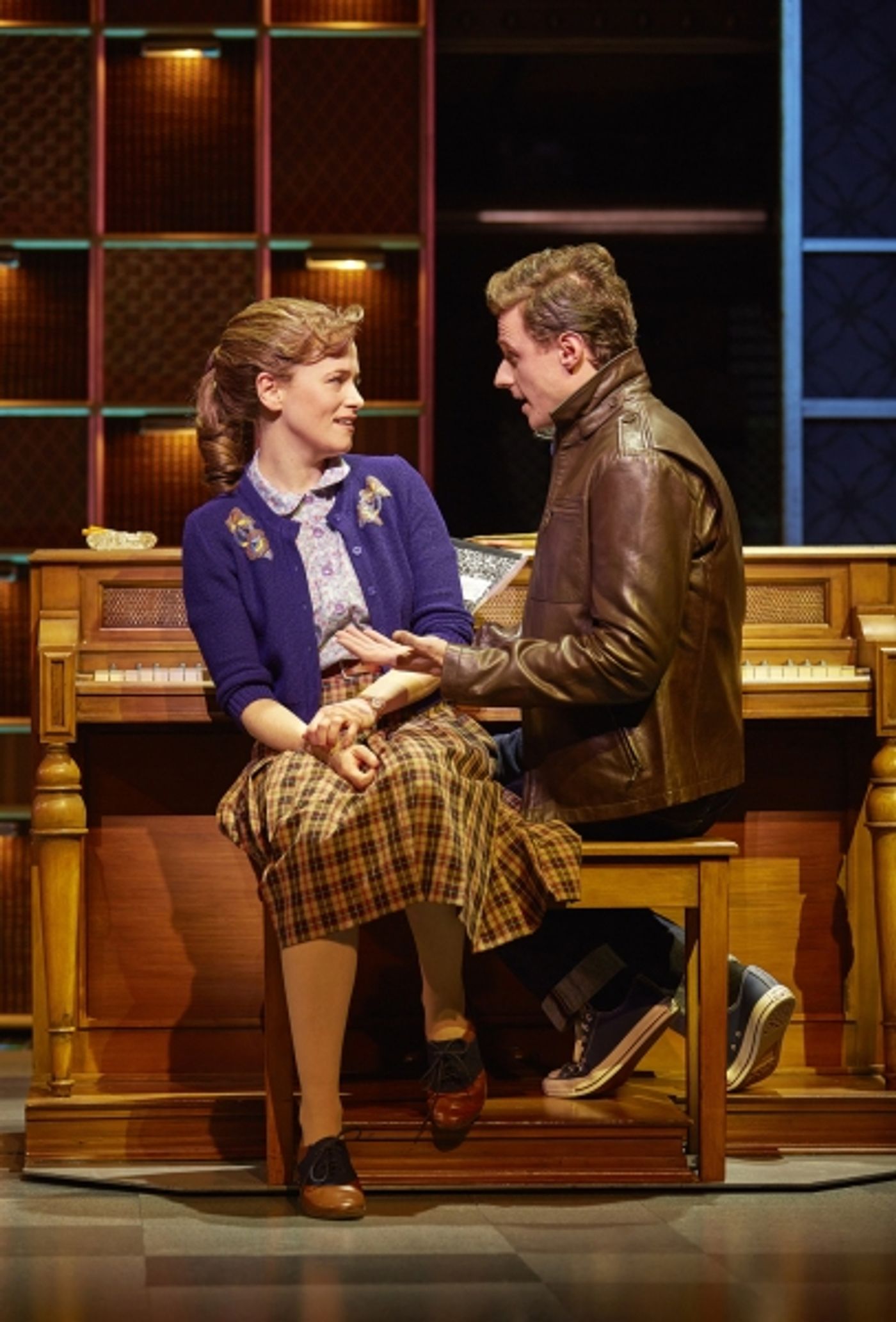 Photo Flash: First Look at Katie Brayben, Alan Morrissey, Lorna Want and More in West End's BEAUTIFUL - THE CAROLE KING MUSICAL  Image