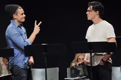  Billy Magnussen and Finn Wittrock Photo