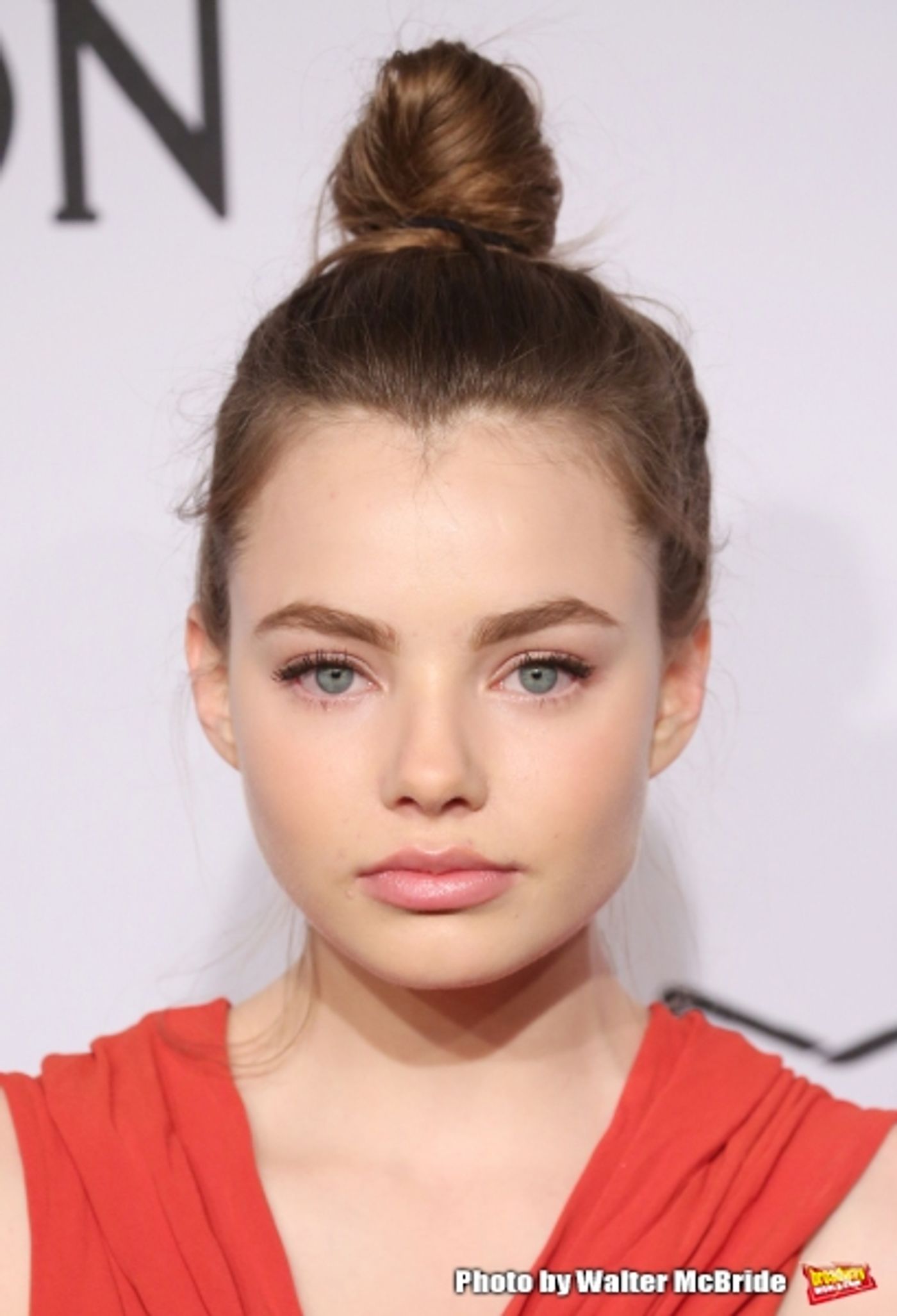 Photo Coverage: On the amfAR 2015 New York Gala Black Carpet with Paris Hilton, Kendall Jenner, and More!  Image