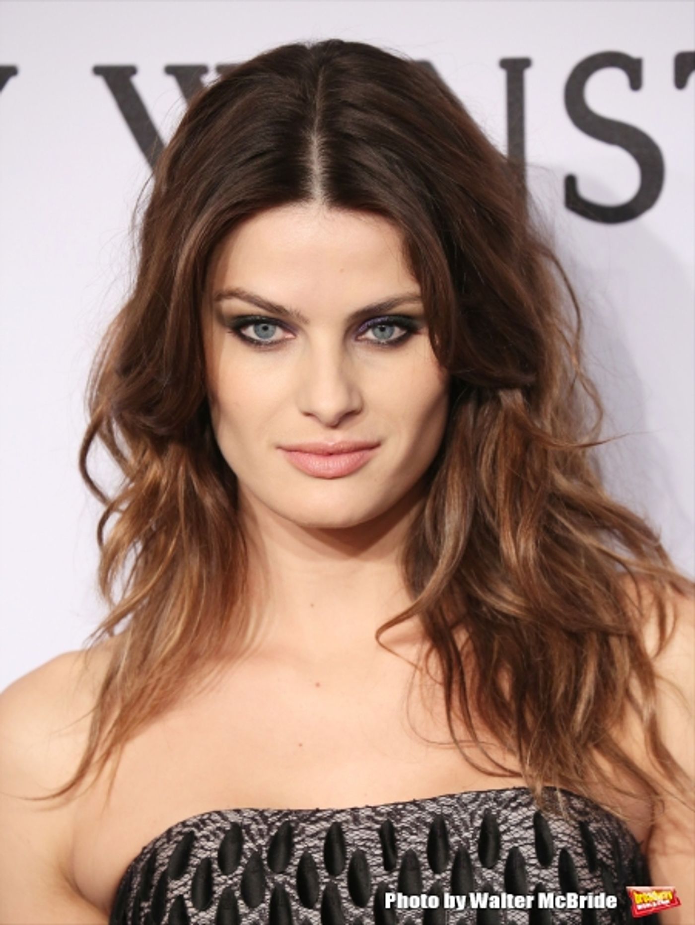 Photo Coverage: On the amfAR 2015 New York Gala Black Carpet with Paris Hilton, Kendall Jenner, and More!  Image