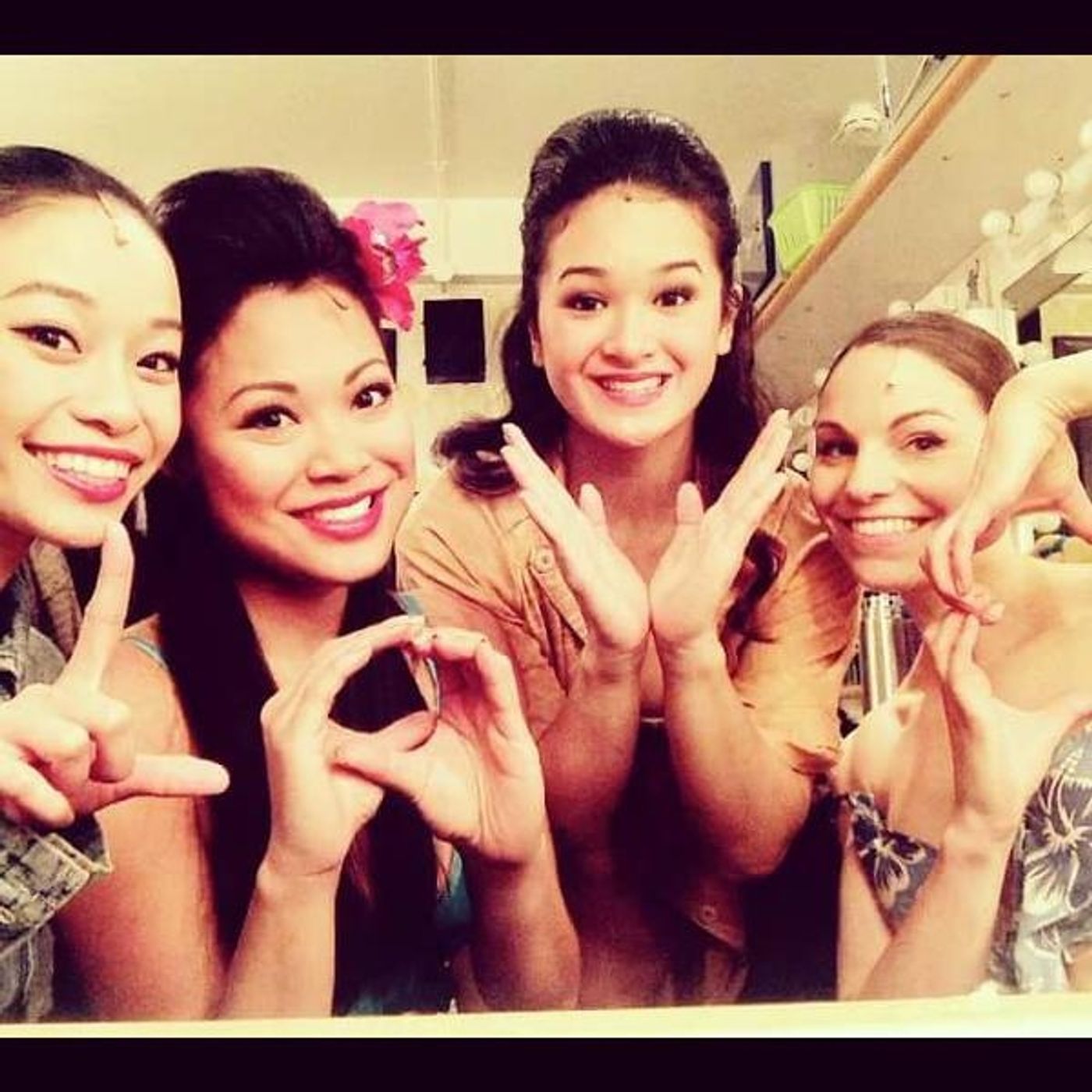 Photo Flash: Saturday Intermission Pics- Feb. 14- Broadway Celebrates Valentine's Day!  Image