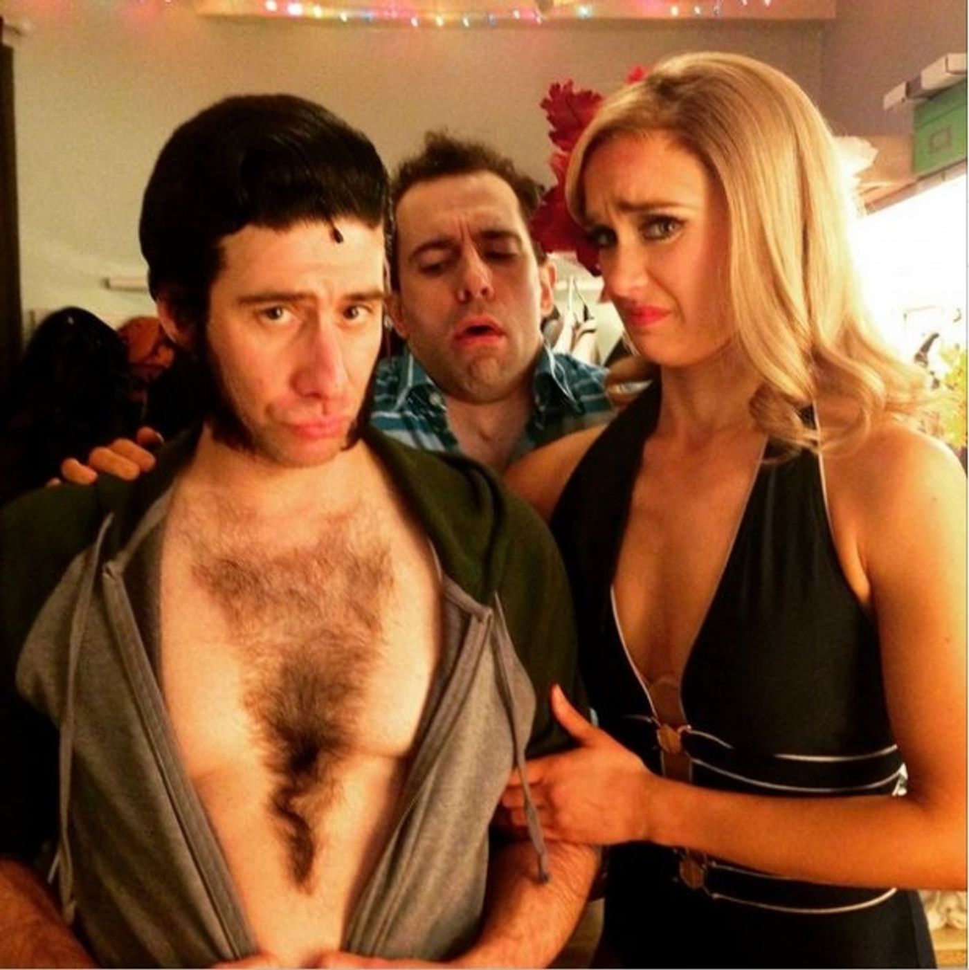 Photo Flash: Saturday Intermission Pics - Feb. 14 Part 2 - ON THE TOWN Cast Sells Kisses and More!  Image