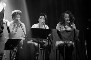 Gabrielle Reid and Gisela Adisa  Photo