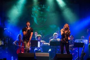 Kyle Post and Chelsea Packard Photo