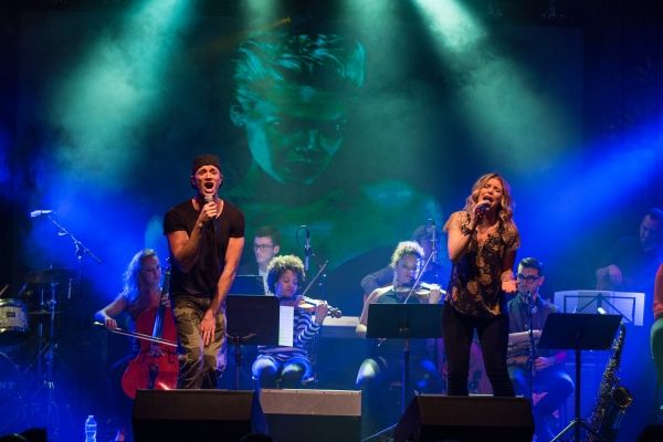 Kyle Post and Chelsea Packard Photo