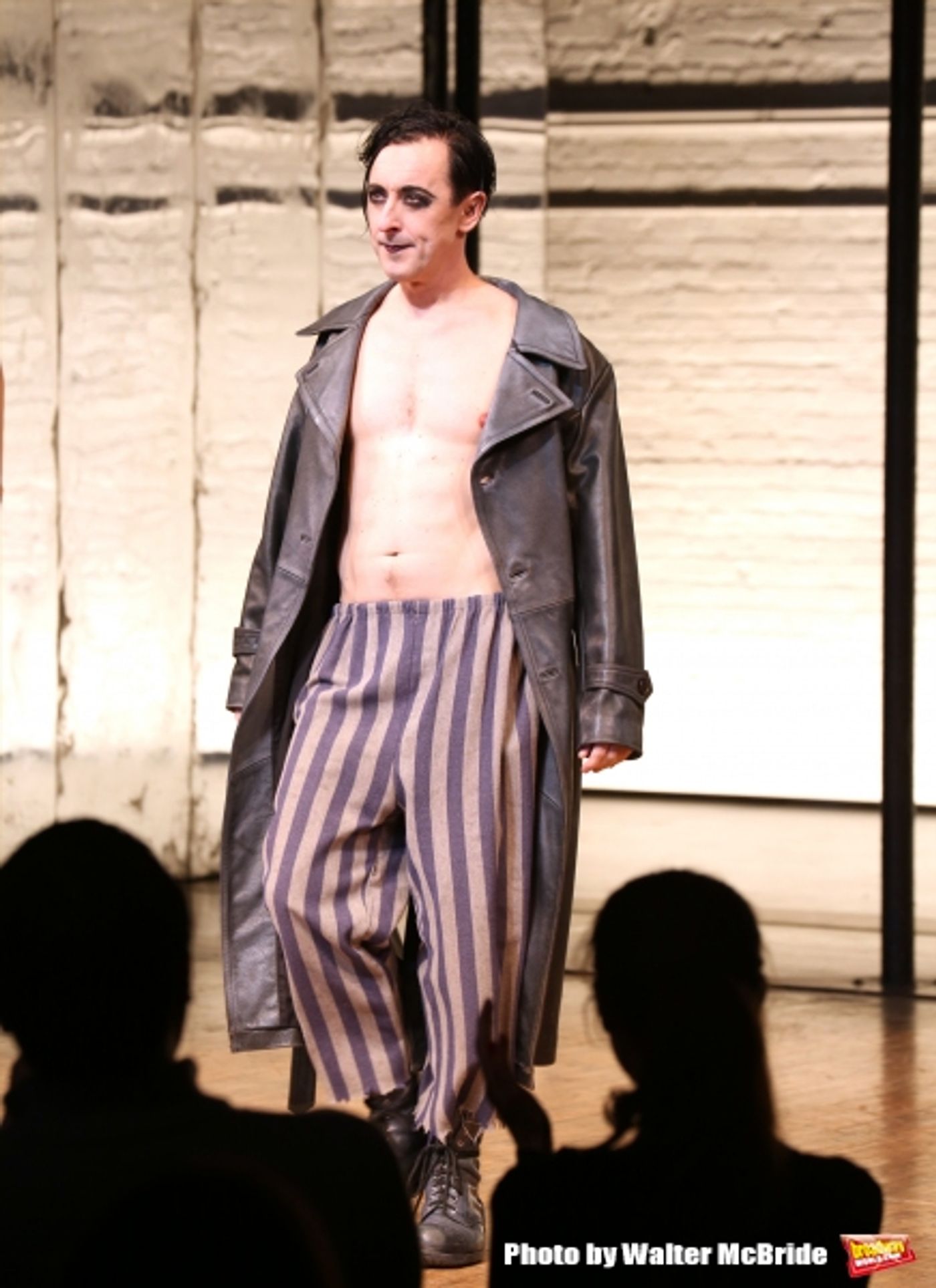 Photo Coverage: Willkommen Sally! Sienna Miller Returns to Broadway in CABARET!  Image