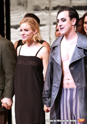 Sienna Miller and Alan Cumming @ BroadwayWorld Sienna Miller and Alan Cumming Photo