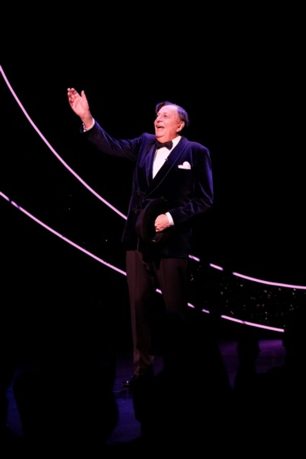 Barry Humphries Photo