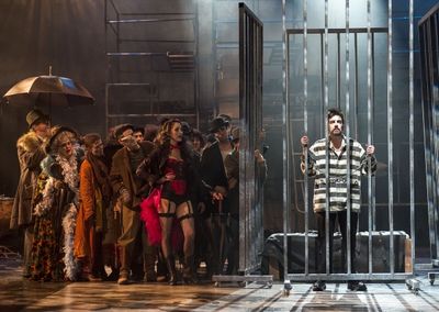 Ensemble and Andrew Ableson (Macheath) Photo