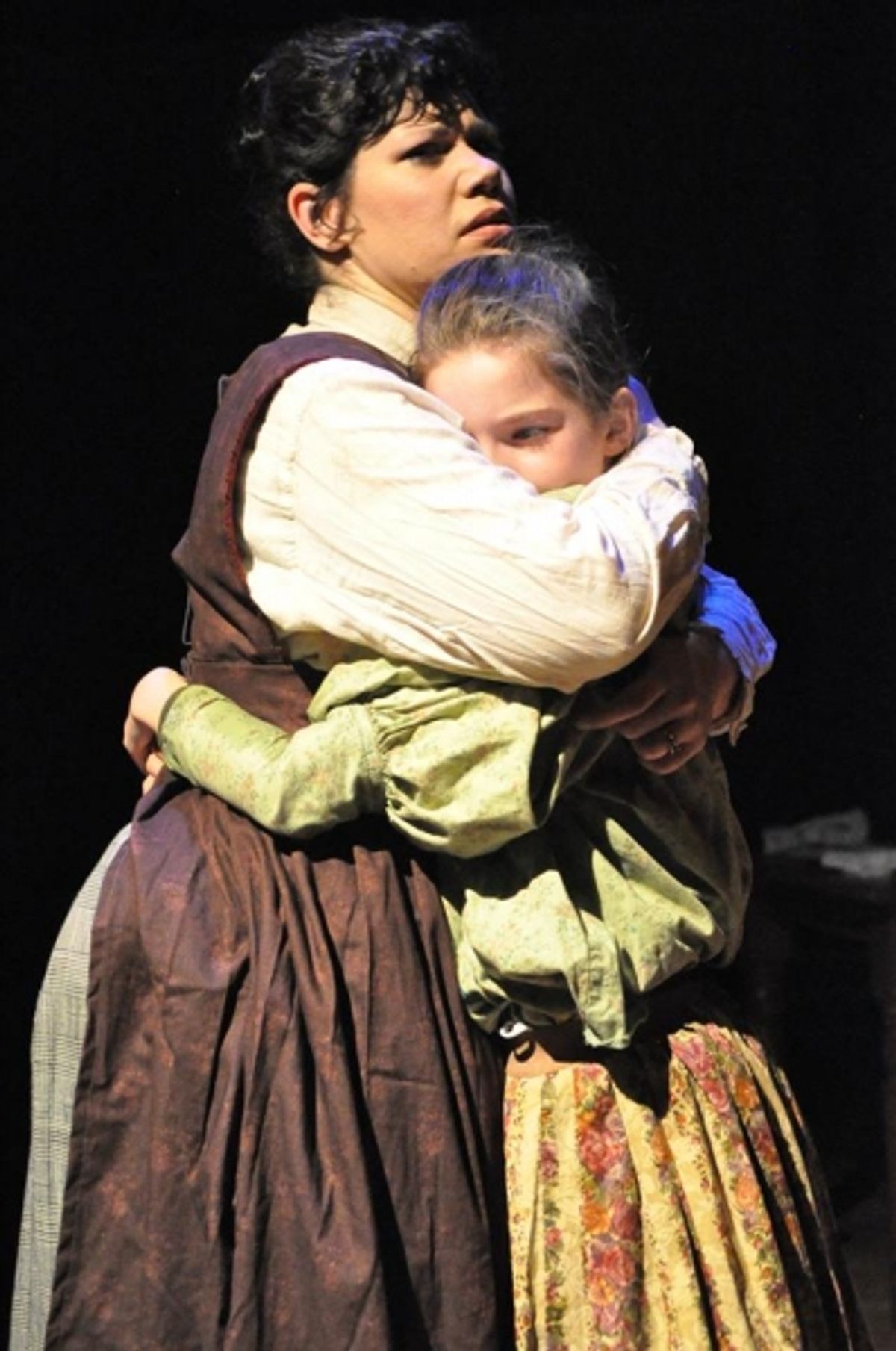 DEYA OZBURN (Anne Sullivan) and LIBERTY EVANS-AGNEW (Helen Keller)  at 