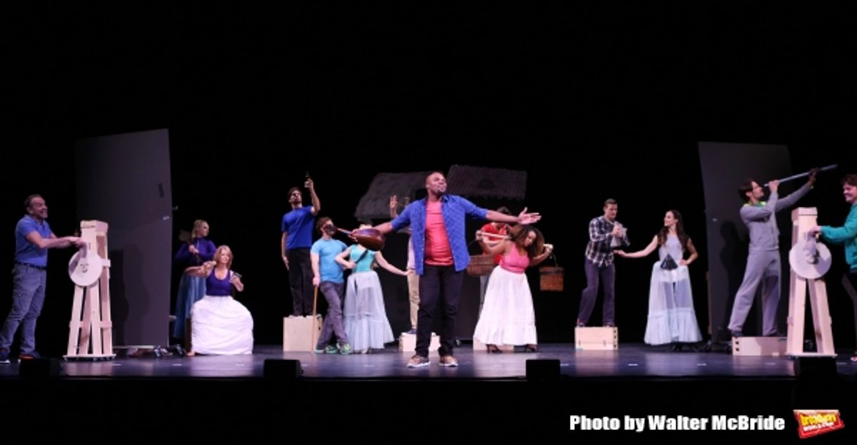 Michael James Scott and the cast  at 