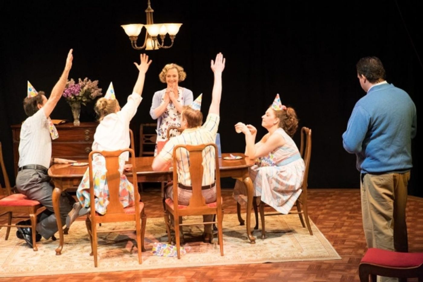 Photo Flash: First Look at THE DINING ROOM at Playhouse on Park  Image