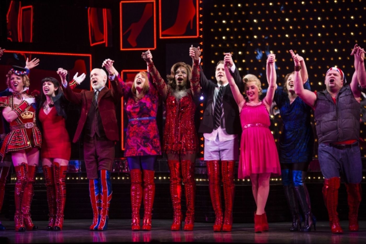 Photo Coverage: Westminster Best in Show Winner Miss P. Makes Broadway Debut in KINKY BOOTS!  Image
